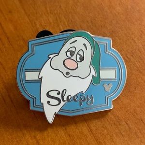Sleepy Seven Dwarfs Disney Pin hidden Mickey